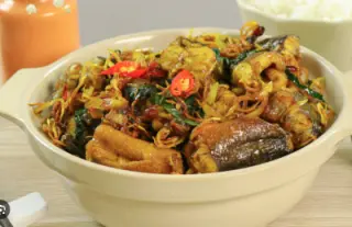 Hình ảnh Lươn xào sả ớt