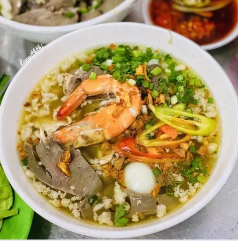 Hình ảnh Mì Thập Cẩm - Nước