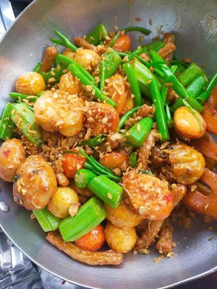 Hình ảnh Combo cá viên sốt mắm tỏi - Phần Nhỏ