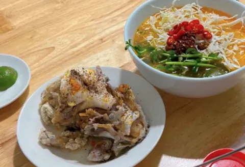 Hình ảnh Bánh canh cá lóc - Tô Đầu Cá 