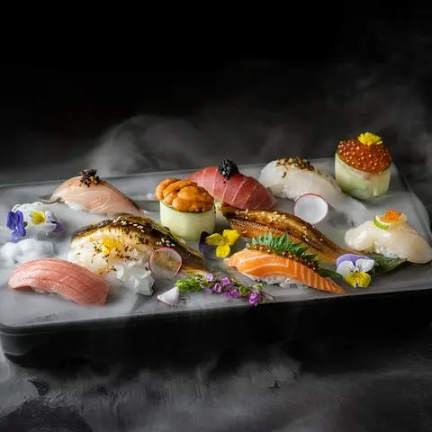Hình ảnh Set sushi nigiri Chura - 10 loại