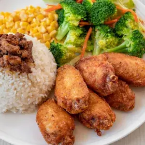Hình ảnh Cơm cánh gà chiên nước mắm