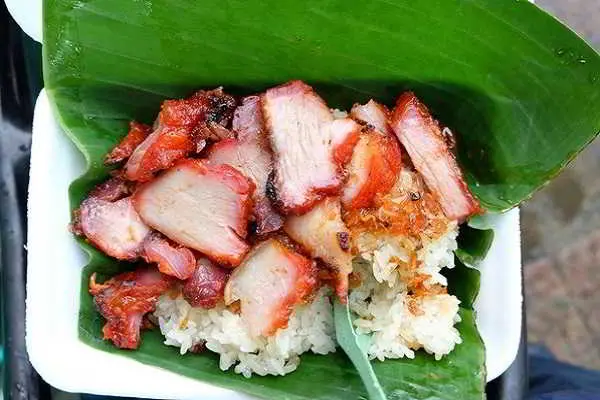 Hình ảnh Xôi heo quay xá xíu