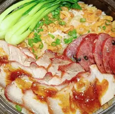 Hình ảnh Cơm lạp xưởng xíu mại