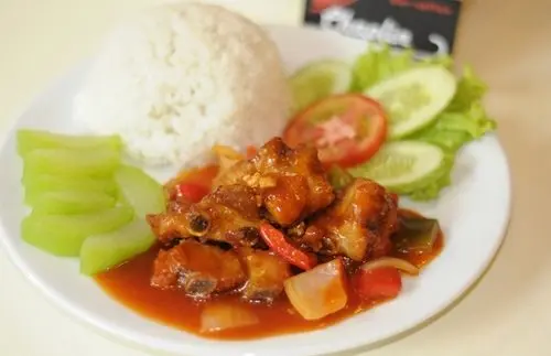 Hình ảnh Cơm sườn sốt chua ngọt