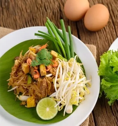 Hình ảnh Pad thái bò