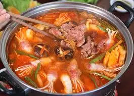 Hình ảnh Lẩu bò cuộn kim châm
