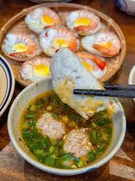 Hình ảnh Bánh căn mực - trứng