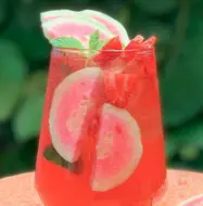 Hình ảnh Trà dâu ổi hồng