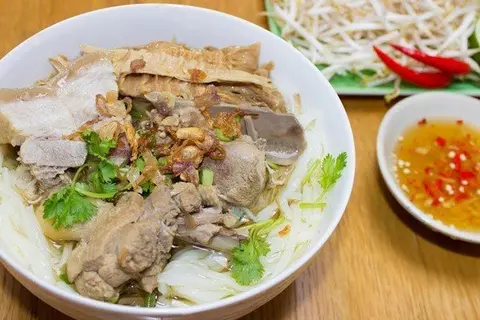 Hình ảnh Bún măng vịt