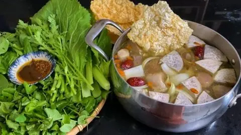 Hình ảnh Lẩu bò thập cẩm