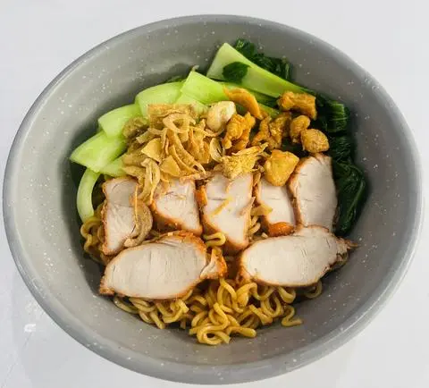 Hình ảnh Mì trộn xá xíu