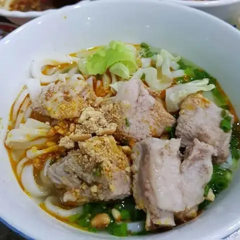 Hình ảnh Mì Quảng sườn