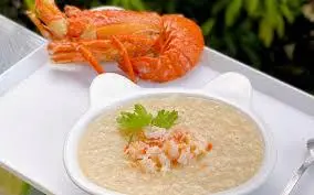 Hình ảnh Cháo tôm hùm sốt bơ