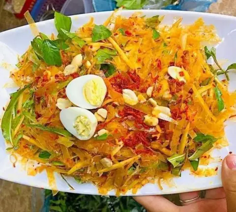 Hình ảnh Bánh tráng trộn