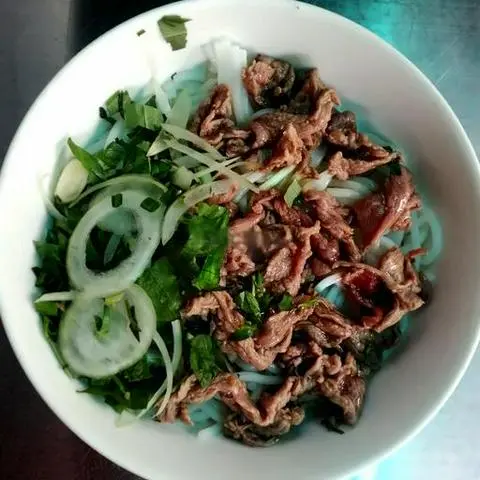 Hình ảnh Bún Tái + Nạm