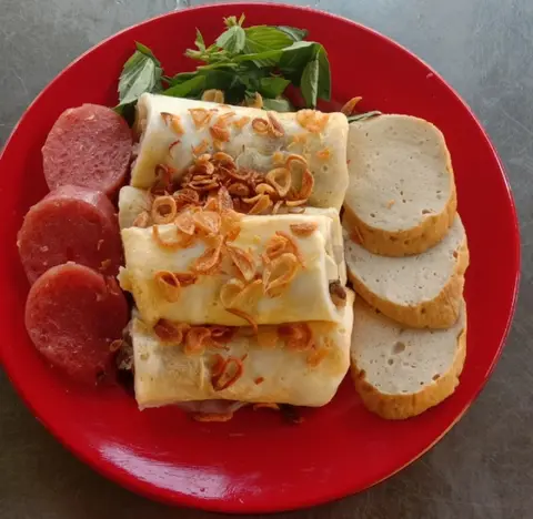Hình ảnh Bánh cuốn trứng