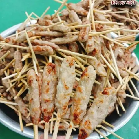 Hình ảnh Nem lụi Huế nướng