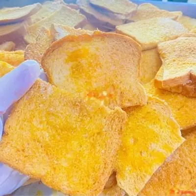 Hình ảnh Bánh mì bơ đường giòn