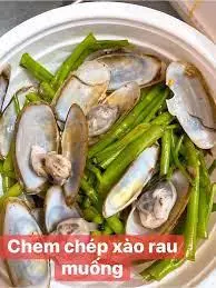 Hình ảnh Chem chép xào rau muống