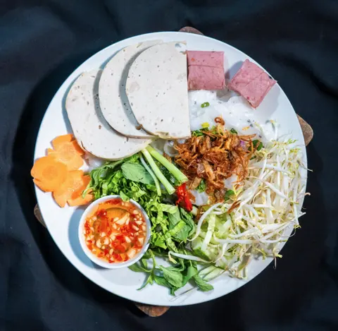 Hình ảnh Bánh ướt nem chả