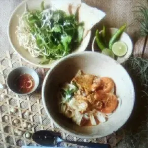 Hình ảnh Mì Quảng tôm thịt