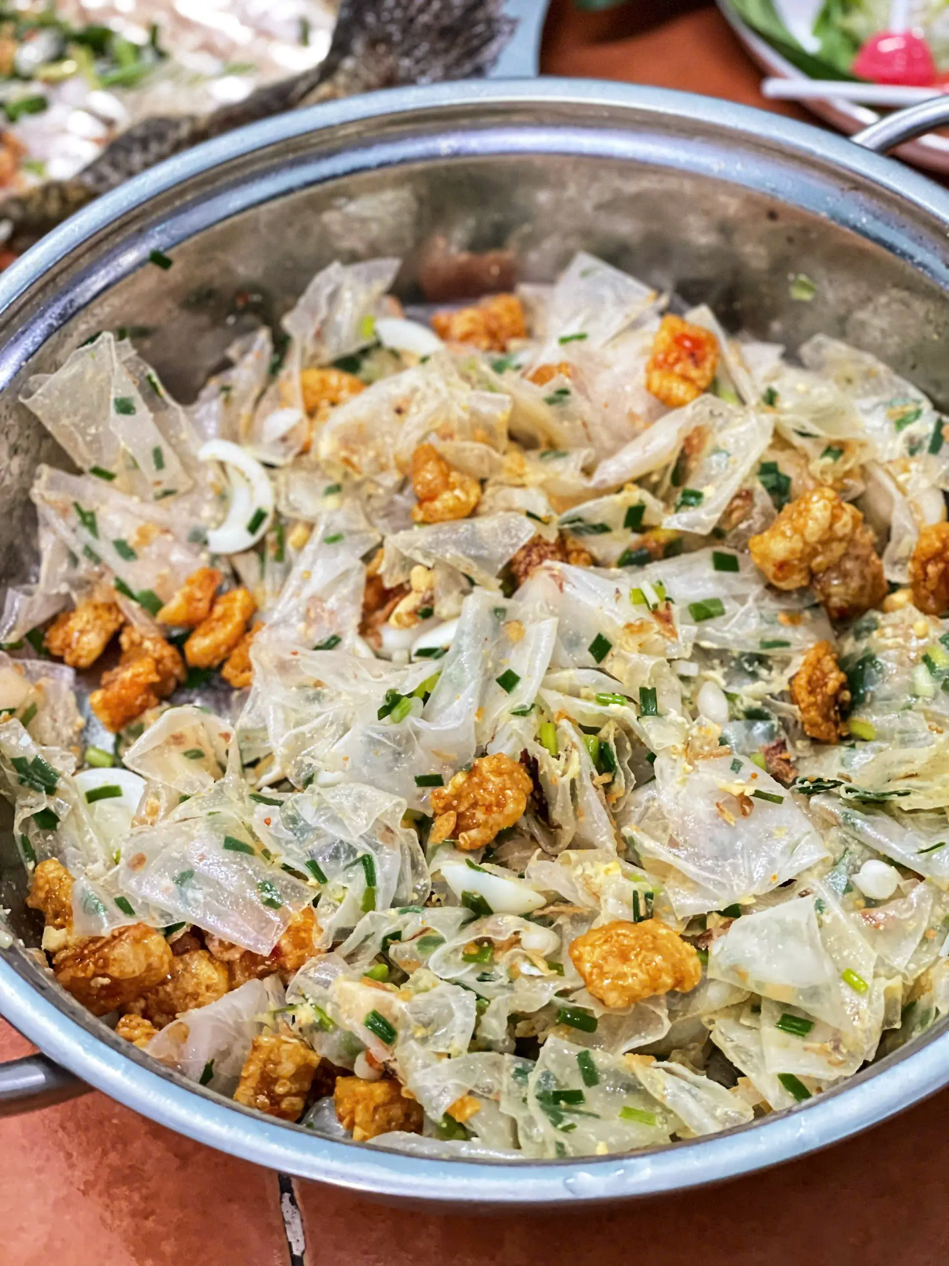 Hình ảnh Bánh Tráng Phơi Sương Tóp Mỡ