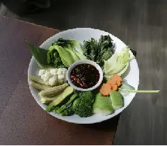 Hình ảnh Rau củ luộc chấm kho quẹt chay