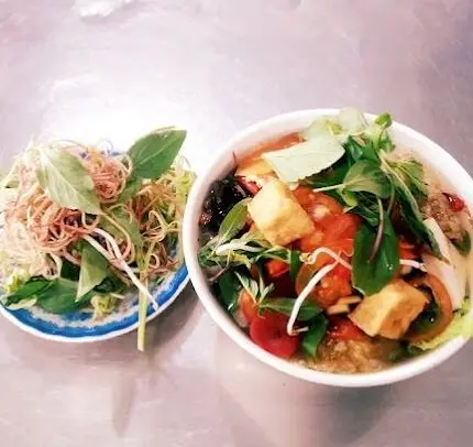 Hình ảnh Bún Huế chay