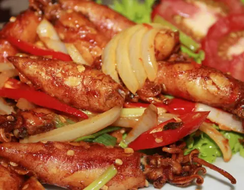 Hình ảnh Mực trứng chiên nước mắm