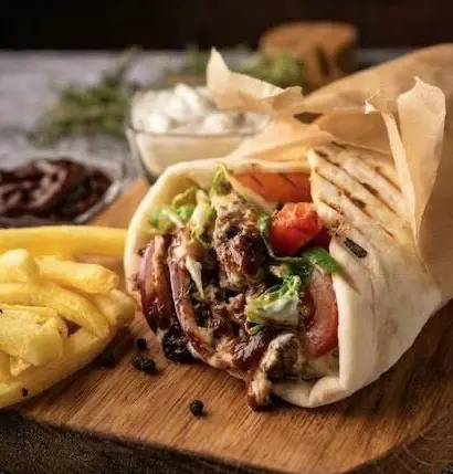 Hình ảnh Bánh Tacos bò xúc xích