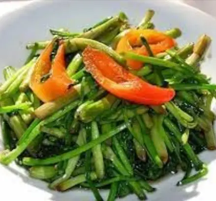 Hình ảnh Cần nước xào tỏi
