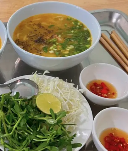 Hình ảnh Bánh canh cá lóc - Tô Thịt Cá