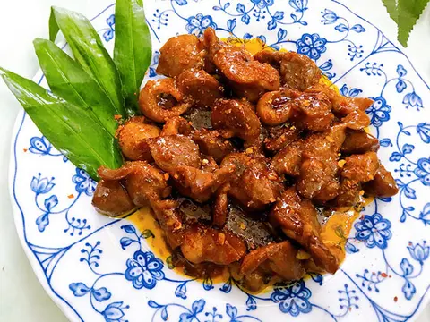 Hình ảnh Mề gà sốt thái