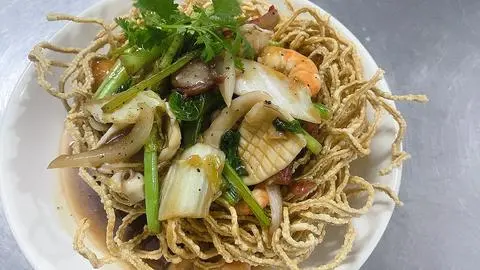 Hình ảnh Mì xào giòn hải sản