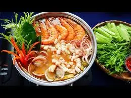 Hình ảnh Lẩu tomyum tôm mực