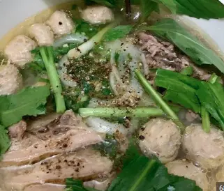 Hình ảnh Phở tái viên