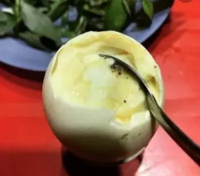 Hình ảnh Trứng vịt dữa