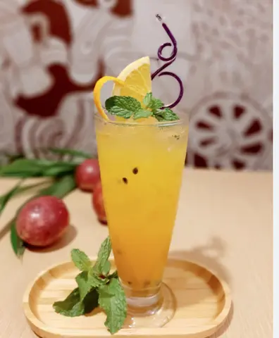 Hình ảnh Nước ép cam - chanh dây - Ly 1 lít