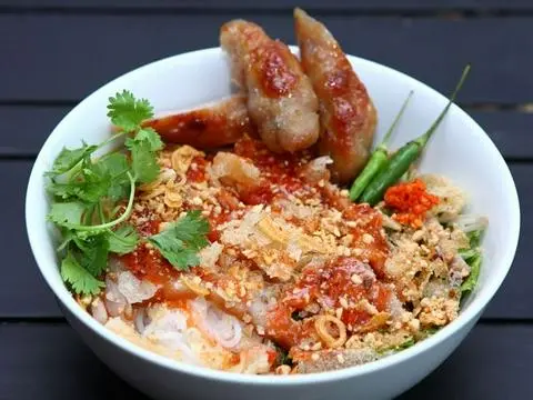 Hình ảnh Bún thịt nướng nem nướng