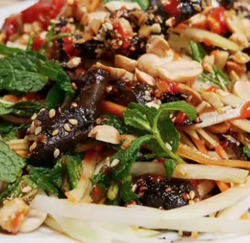 Hình ảnh Gỏi Khô Bò Đen