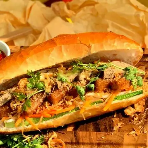 Hình ảnh Bánh mì chay Chả + Chà bông ( ĐẶC BIỆT)