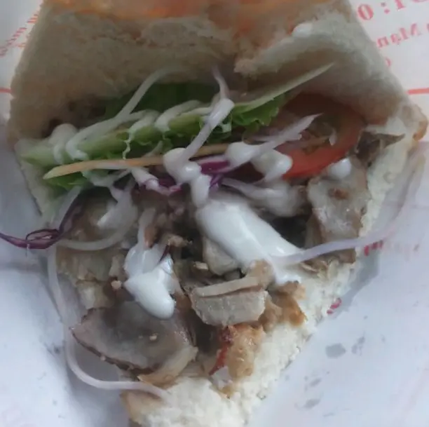 Hình ảnh Bánh mì tam giác đặc biệt