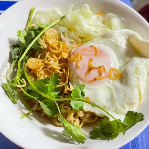 Hình ảnh Mì trứng trộn
