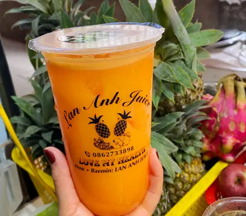 Hình ảnh Nước ép cà rốt ly 700ml