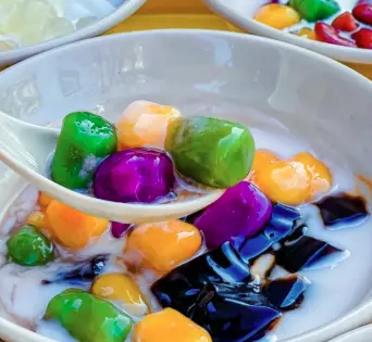 Hình ảnh Chè khoai dẻo mix thạch