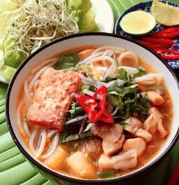 Hình ảnh Bún bò Huế chay