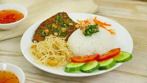 Hình ảnh Cơm sườn bì