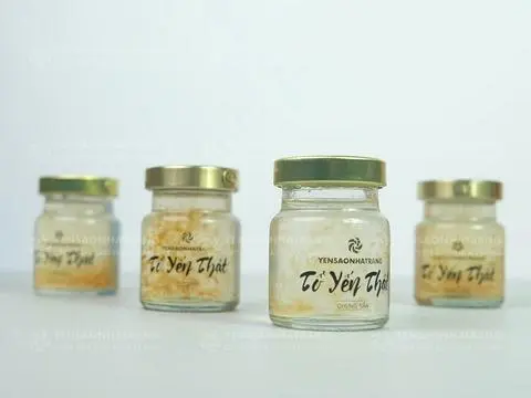 Hình ảnh Tổ yến thật chưng sẵn - nhân sâm - mật ong 70ml