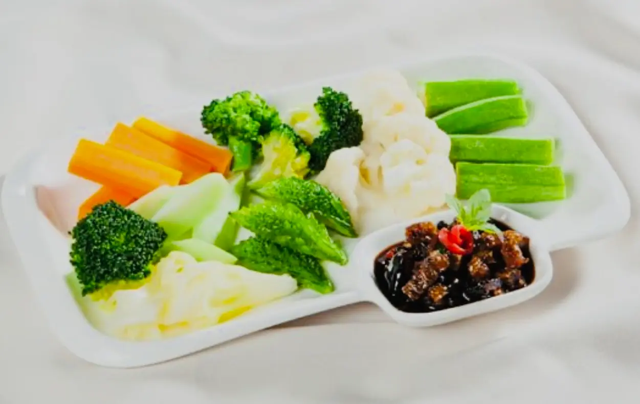 Hình ảnh Cơm kho quẹt - rau luộc